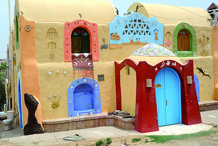Nubian House_b8bab_lg.jpg